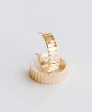 Aneesa Small Hoop