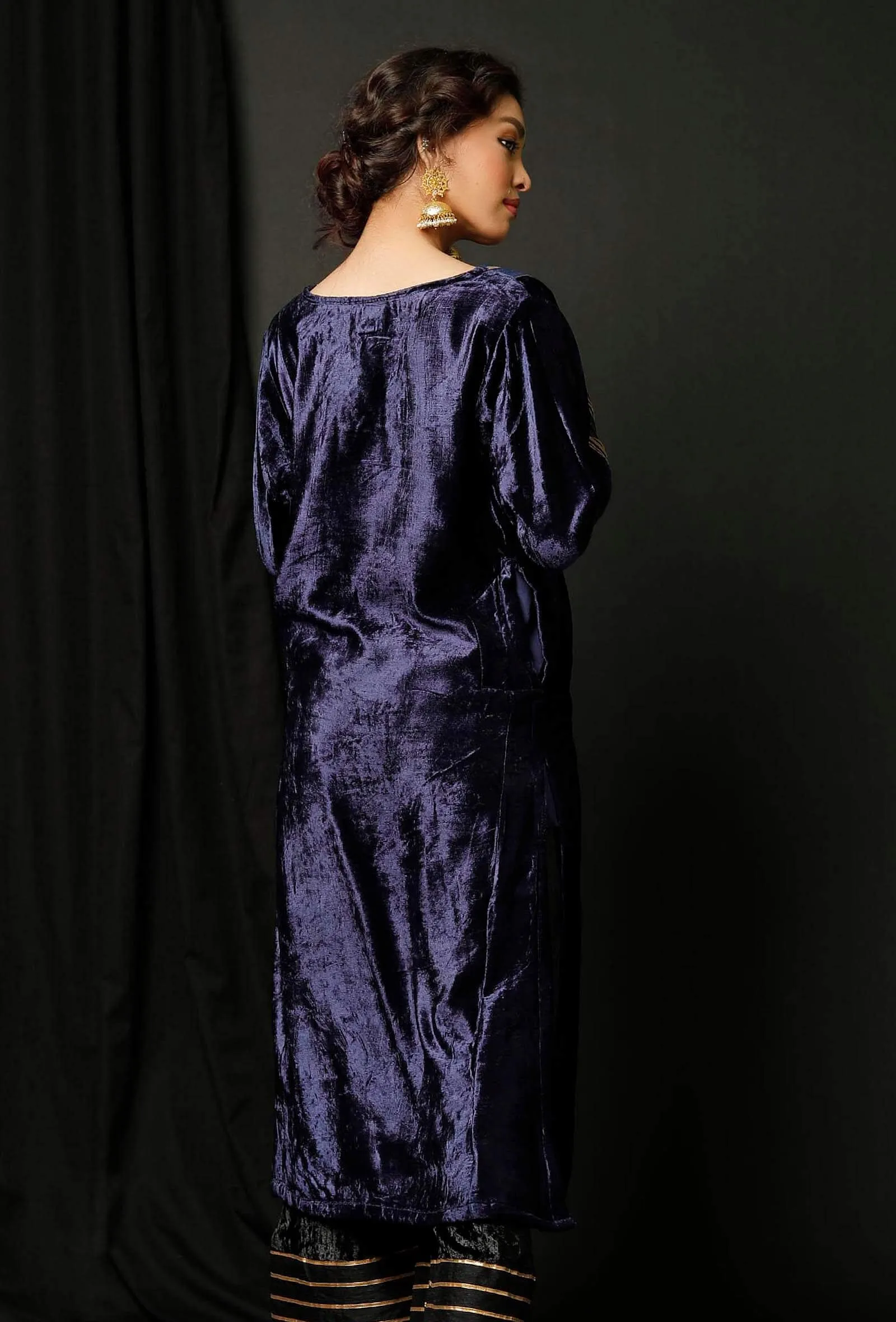 Blue Velvet Gota Phiran
