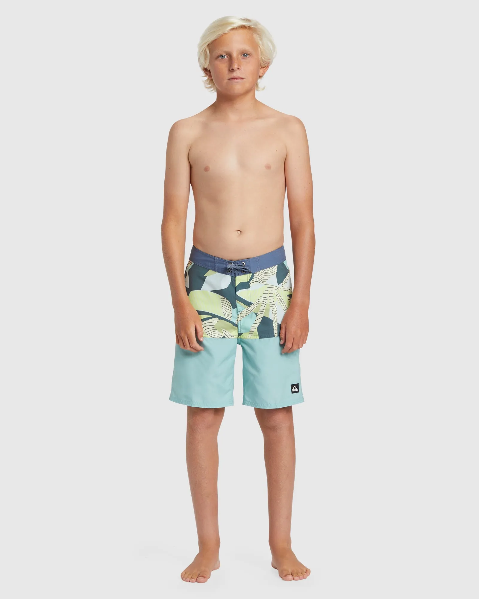 Boys 8-16 Everyday Division 17" Boardshort