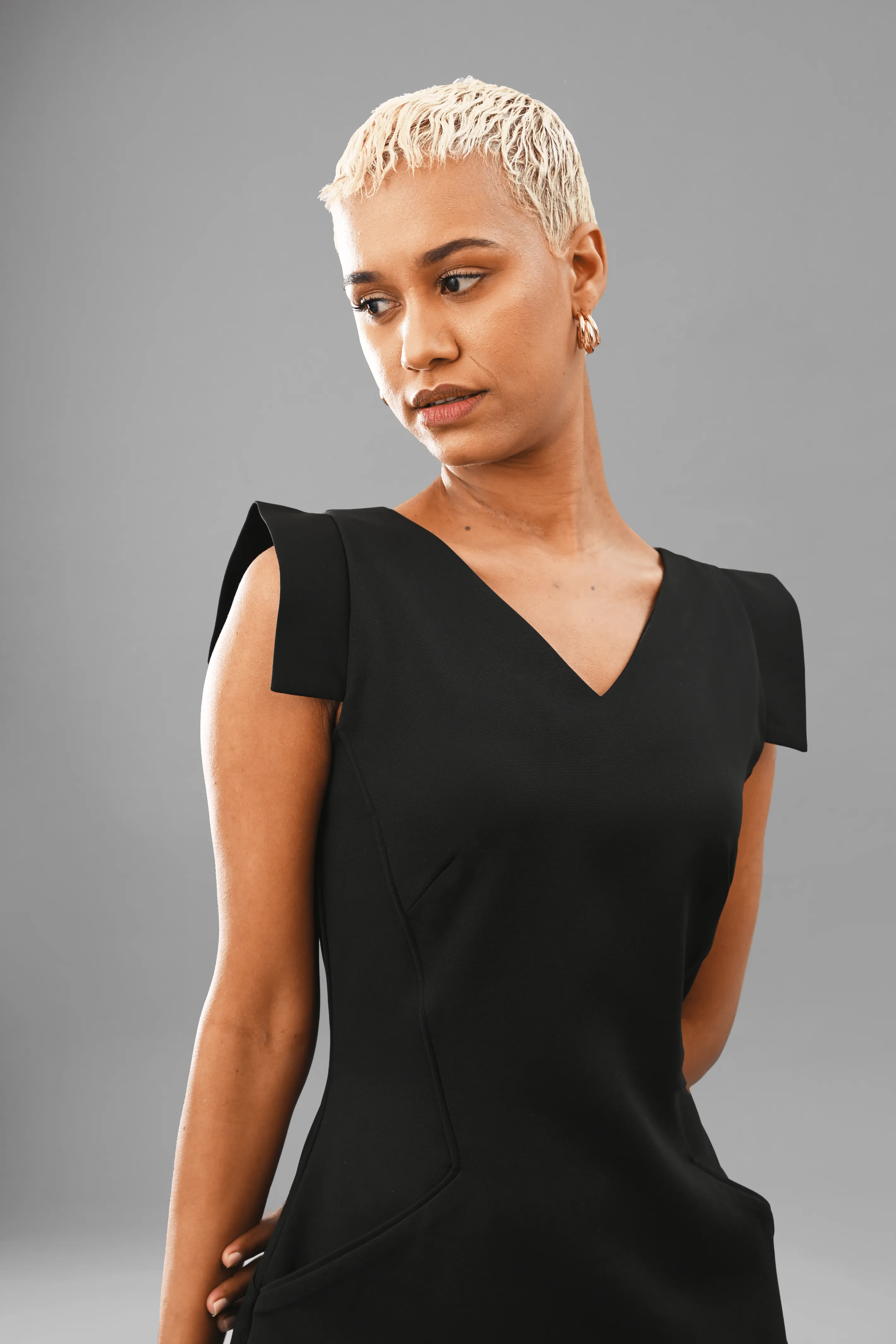 Innovation Zipper Slit Sheath Crepe Dress